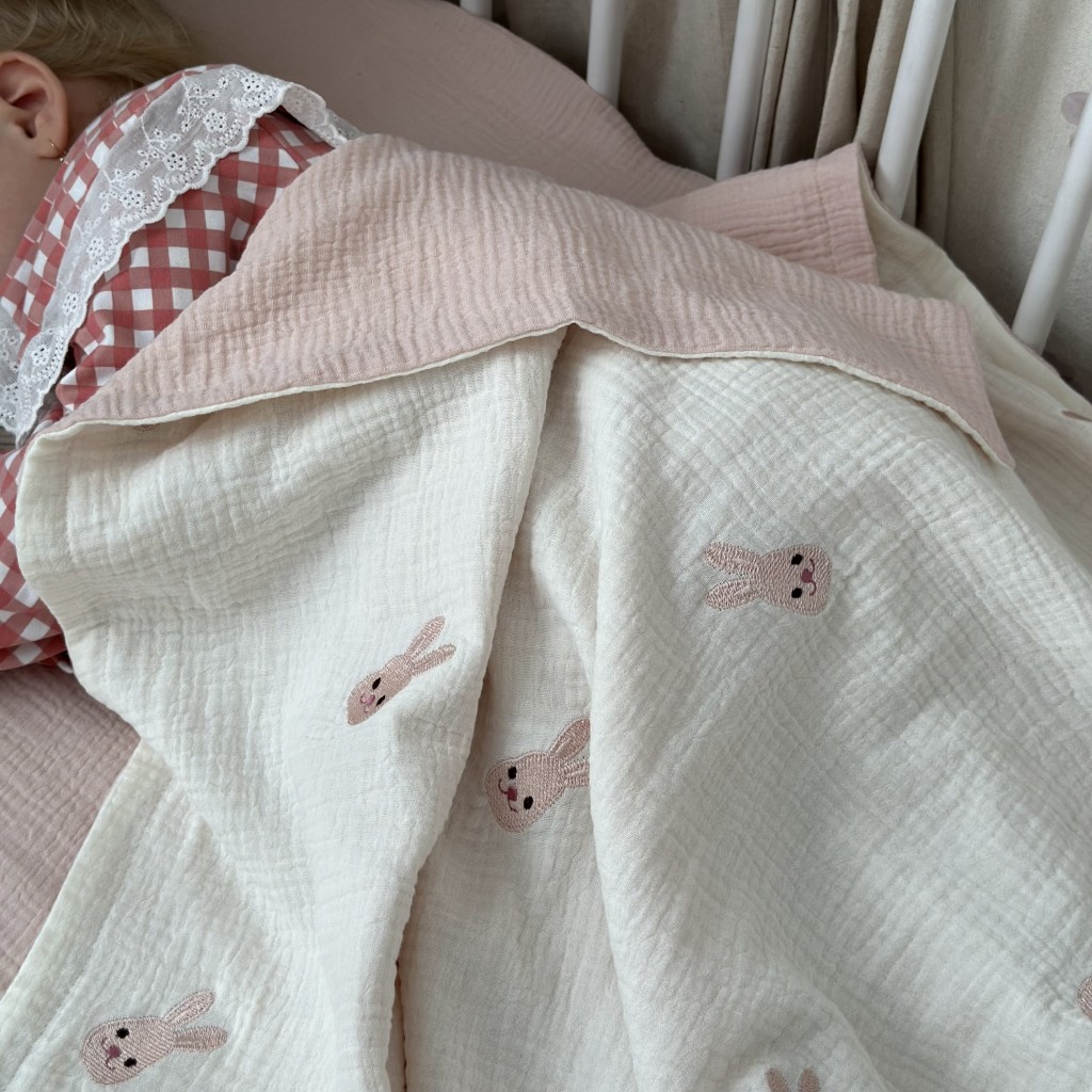 Плед из муслина с вышивко 80*100 см